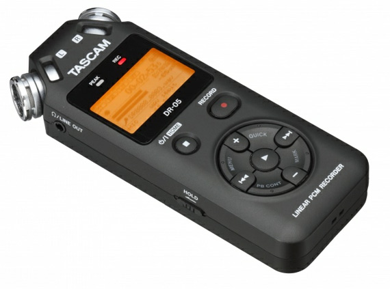 Цифровой портативный рекордер Tascam DR-05